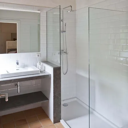 La Rectoria De Sant Miquel De Pineda Frühstückspension 3*