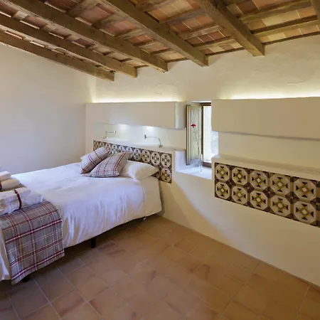 La Rectoria De Sant Miquel De Pineda 3* Sant Felíu de Pallarols