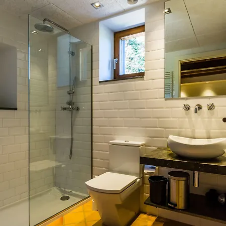 La Rectoria De Sant Miquel De Pineda 3* Sant Felíu de Pallarols